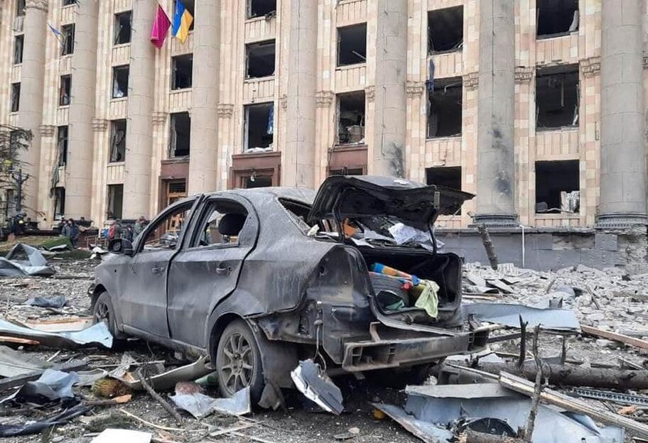 Обстріл Харкова 1 березня - зруйновано центр міста, фото, відео - фото 1