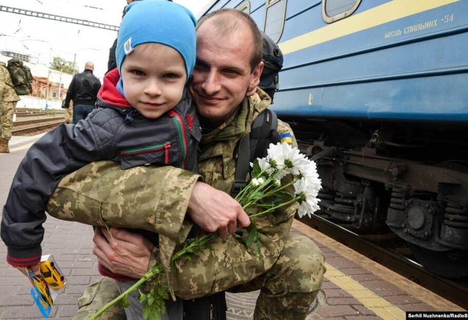 Война в Украине 2022 - родители ушли на фронт - как подготовить ребенка, видео  - фото 1