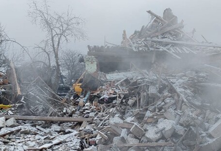 Сокрушительный авиаудар по Житомиру: разрушен частный сектор, много раненых (фото) 