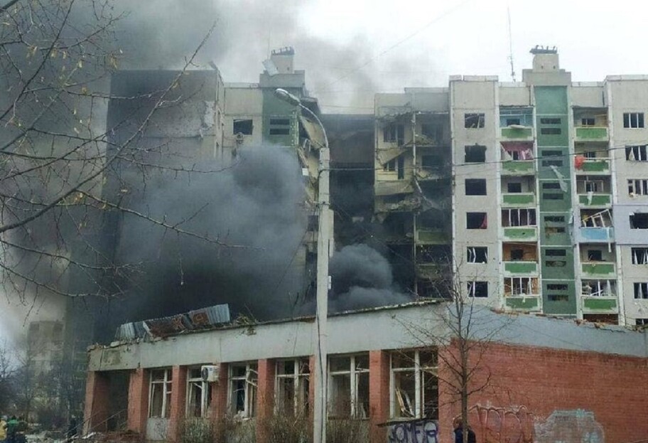 Авиаудар по Чернигову 3 марта - разрушены жилые дома в центре города - фото  - фото 1