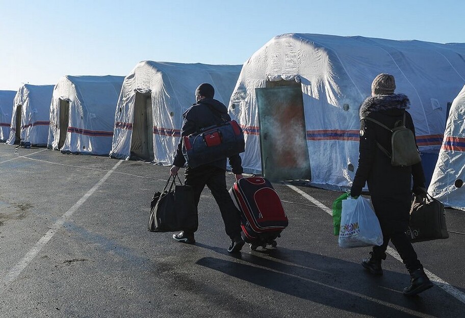 Біженці в Польщі – як перетнути кордон без біометричного паспорта та отримати статус біженця - фото 1