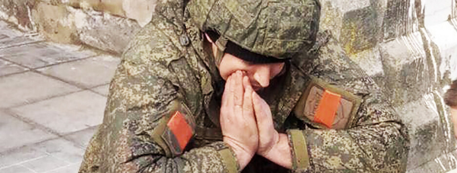 Расстреливают даже своих: задержанный оккупант рассказал про зверства армии РФ