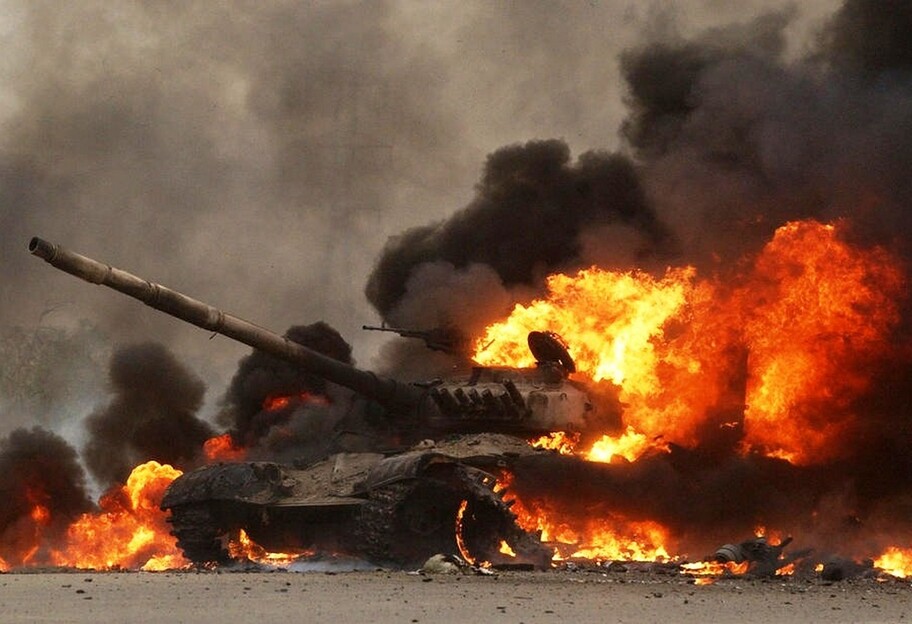 Війна в Україні - у Бородянці підбили п'ять ворожих танків - фото 1