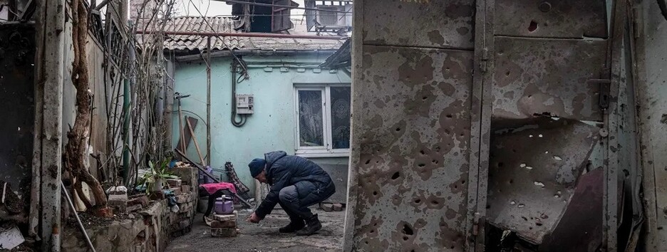 Одни руины: в сети показали, как выглядит разрушенный Мариуполь из космоса (видео, фото) 