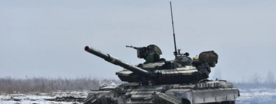 Под Запорожьем вражеский танк переехал автомобиль с ребенком (видео)