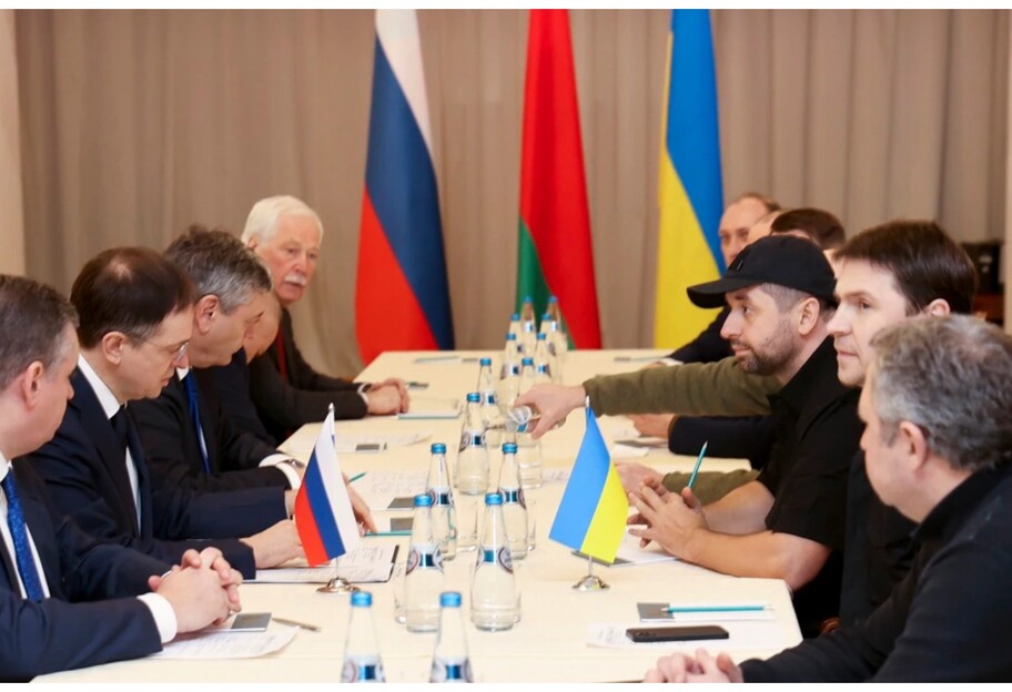 Нейтралитет Украины - Кремль на переговорах обсуждает вариант компромисса  - фото 1