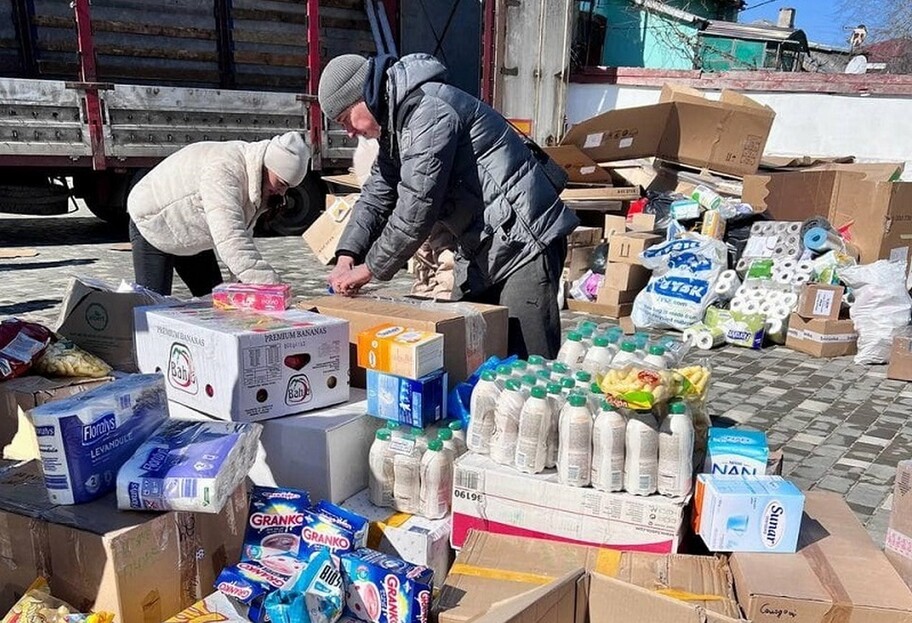 В Николаев и Винницу 18 марта привезли гуманитарную помощь  - фото 1