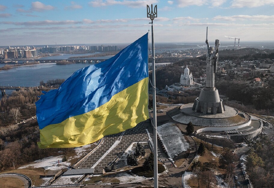 Как помочь Украине в войну - список для тех, кто в безопасности или за границей  - фото 1