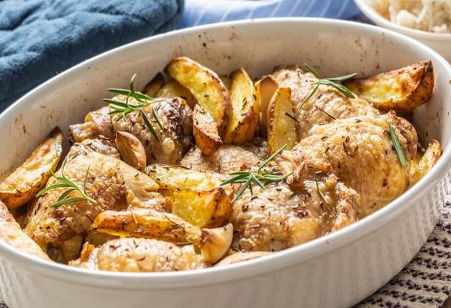 Курица с картошкой в сливочном соусе - пошаговый рецепт блюда - фото 1
