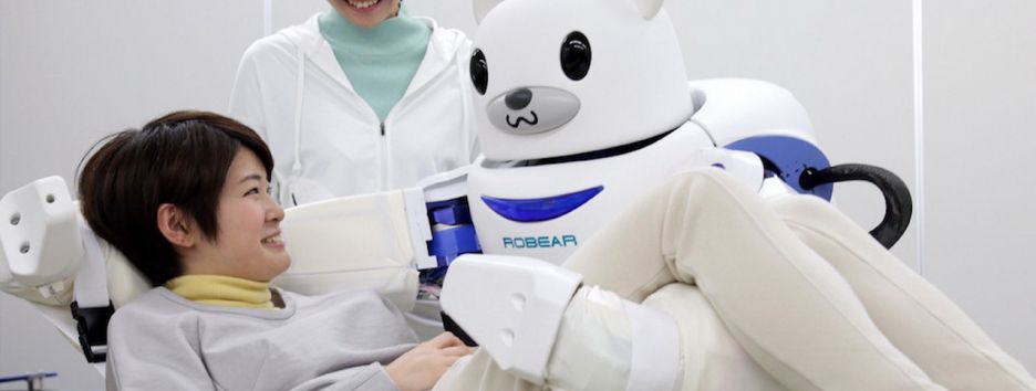 Япония предпочитает роботов иностранным медсестрам