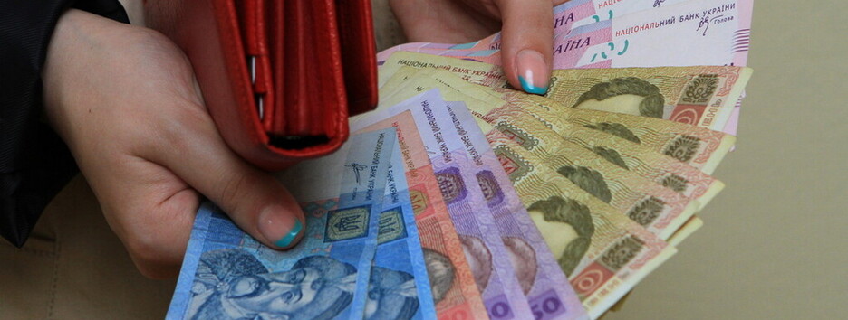 Як українцям отримати соцвиплати під час війни: пояснення міністра соцполітики