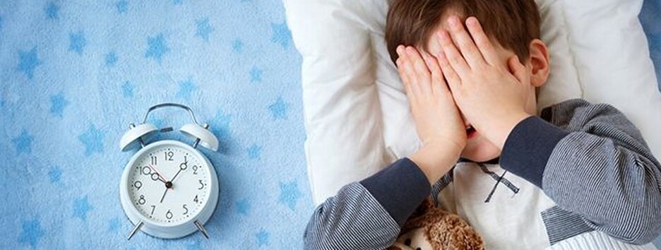 Перевод часов на летнее время: как помочь ребенку адаптироваться