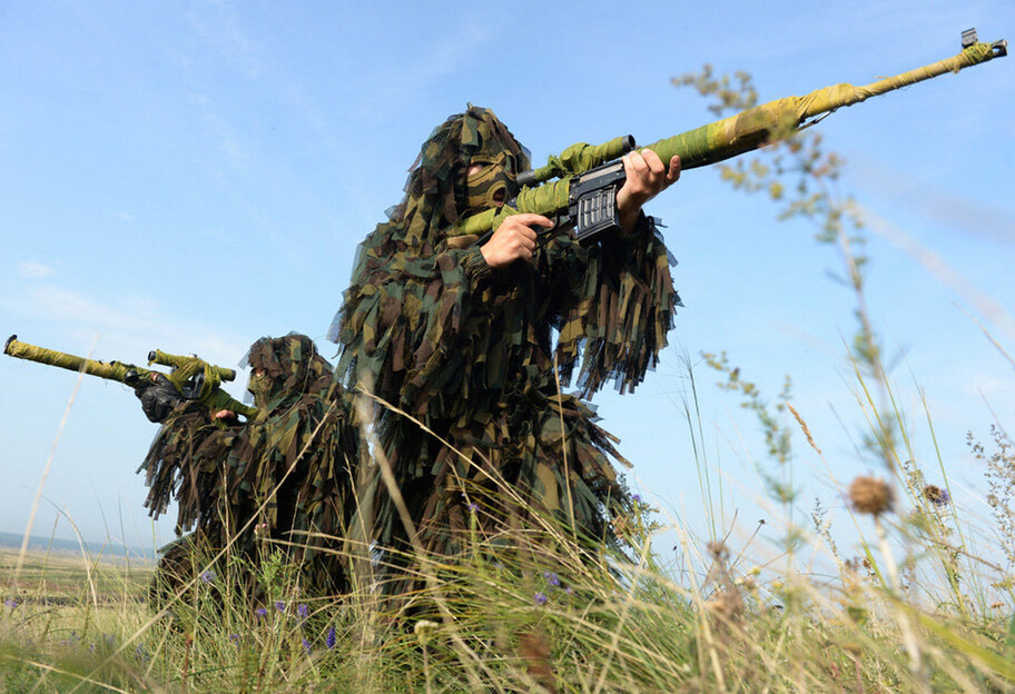 У Славутичі працюють снайпери – городян не випускають на вулицю - фото 1