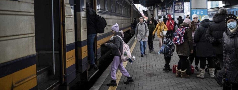 Перевод часов на летнее время: в УЗ рассказали, как будут ходить поезда 