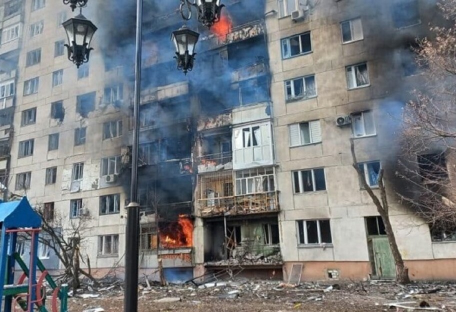 В Луганской области разрушили 11 домов - в городах региона гуманитарная катастрофа  - фото 1