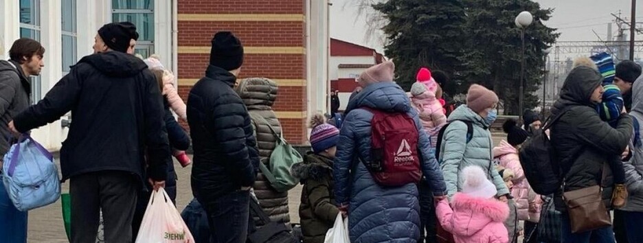 В Мариуполь отправили 45 эвакуационных автобусов: какие гуманитарные коридоры работают 31 марта