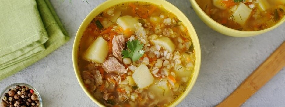 Готовим из того, что есть под рукой: суп с перловкой по итальянскому рецепту 