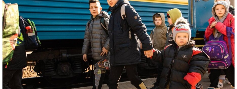 Як пояснити дитині переїзд із дому та допомогти їй звикнути на новому місці