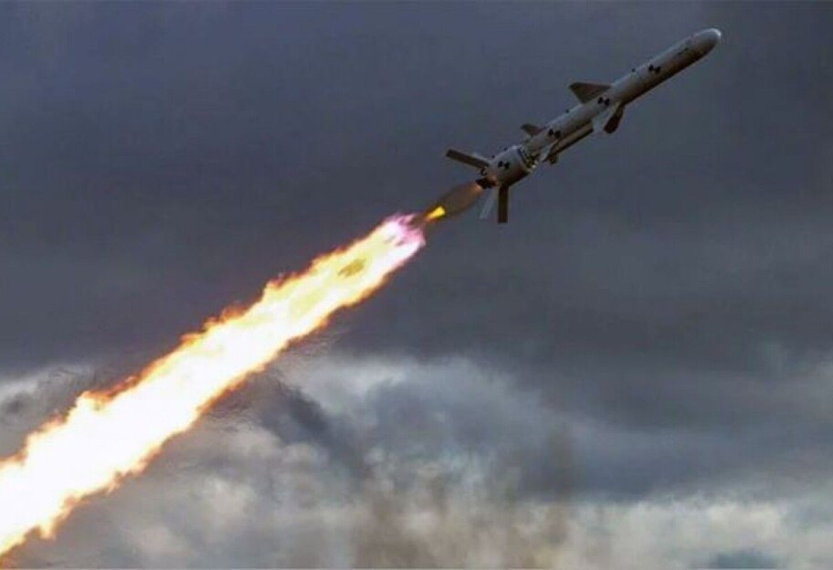Россия обстреляла ракетами Полтаву и Кременчуг - фото 1