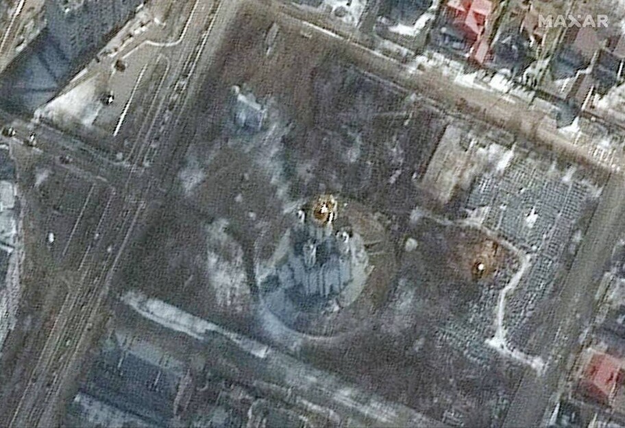 Масові вбивства у Бучі – братську могилу показали на фото із супутника - фото 1