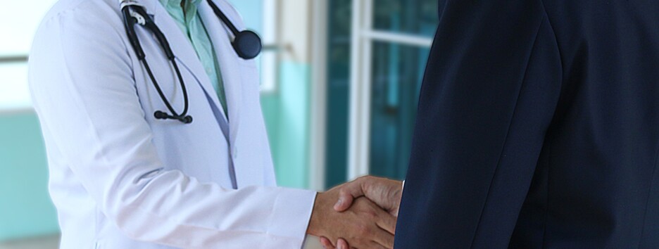 Допомога сімейного лікаря у Києві без декларації: де можна отримати