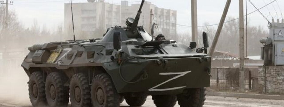 Залишив голим: українець вкрав з ворожого танка форму, документи та їжу (відео)