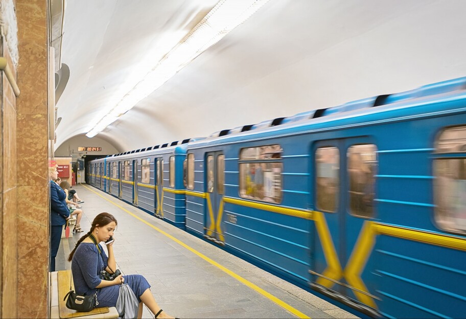 Работа метро в Киеве - движение на одной из веток продолжили - как ходят поезда - фото 1