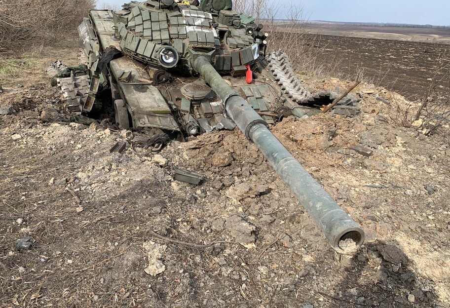 ВСУ уничтожили 5 вражеских танков, среди которых командирский - видео - фото 1
