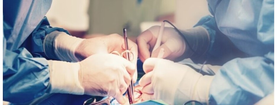 Шел двое суток: хирурги извлекли пулю из бьющегося сердца бойца