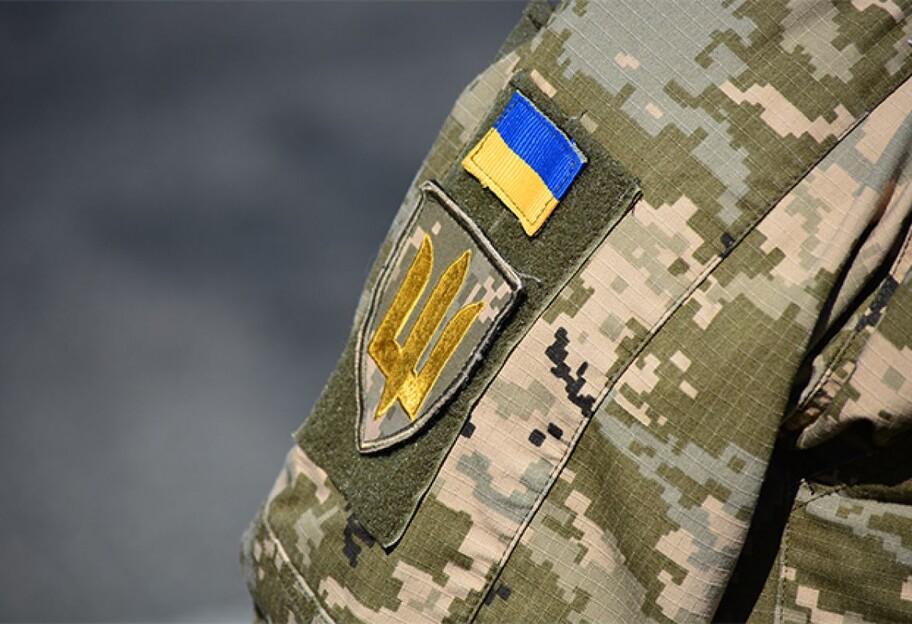 Мародеры в Украине - российские солдаты воровали медали наших бойцов - фото 1