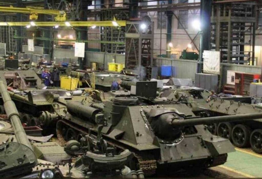 В России останавливают производство новых танков - закончились детали - фото 1