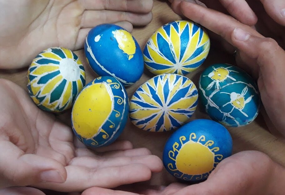 Писанки на Великдень – як зробити патріотичні великодні яйця - фото 1