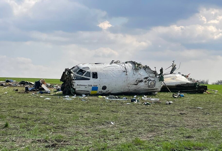 У Запорізькій області впав АН-26, фото  - фото 1
