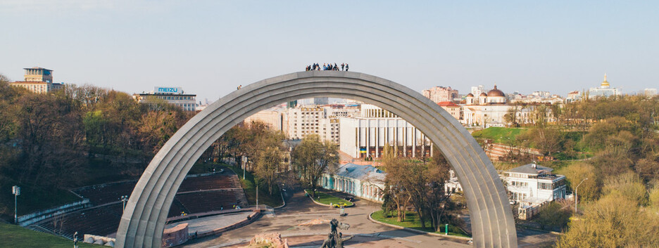 У Кличка розповіли долю Арки дружби народів у Києві