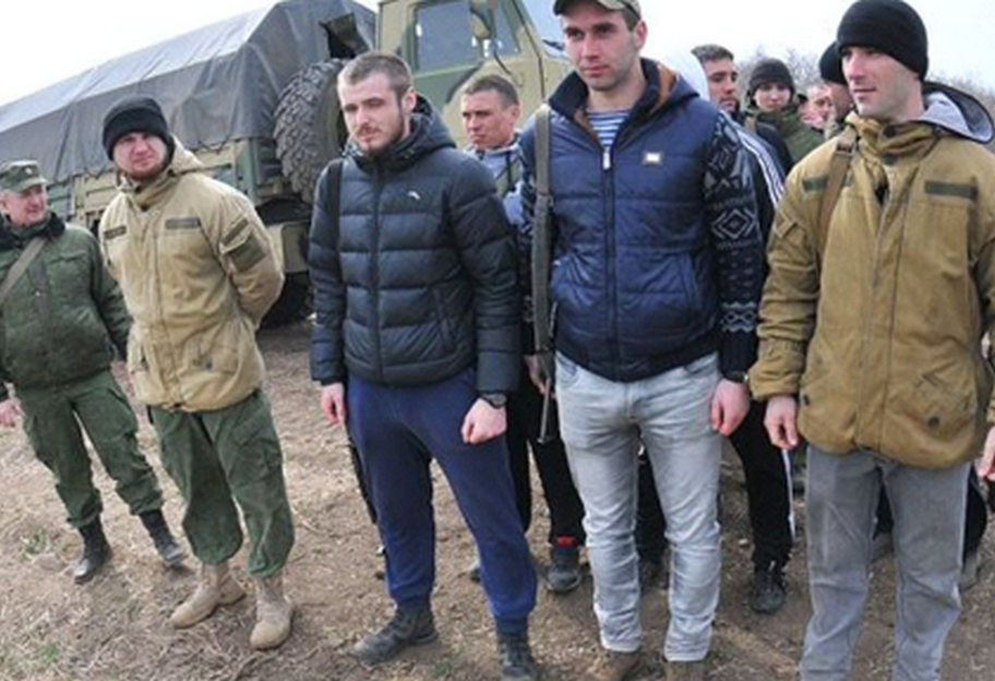 Мобилизация в Луганской области - оккупанты отправляют на службу подростков - фото 1