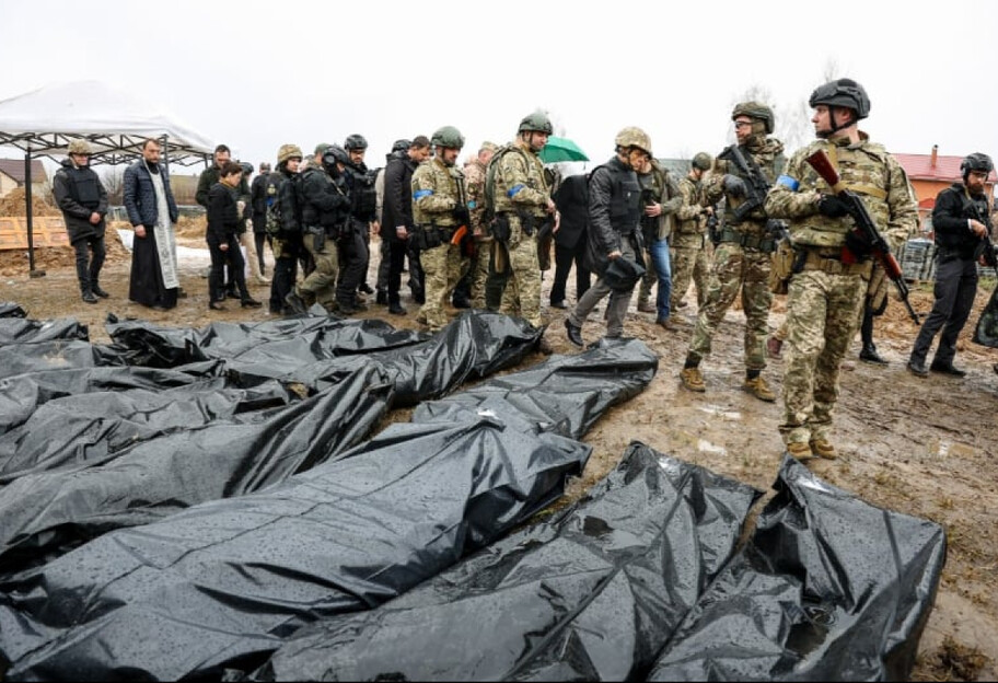Массовые захоронения в Киевской области - найдены тела еще 900 человек - фото 1