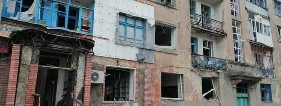 В Луганской области за сутки уничтожили 20 домов: враг пытается штурмовать села (фото) 