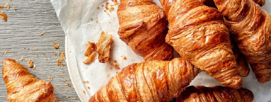 Домашні круасани на сніданок: порадуйте близьких запашною випічкою