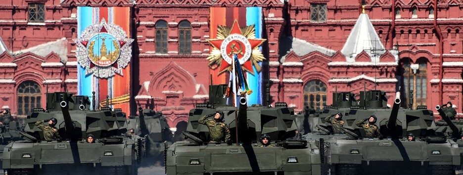 Іржавий металобрухт: у мережі показали знищену ЗСУ техніку, що їздила парадами у РФ (фото)