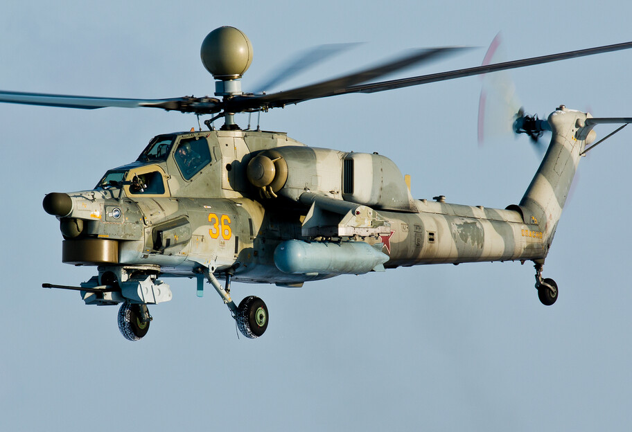 ВСУ сбили вертолет Ми-28 в Луганской области 12 мая  - фото 1