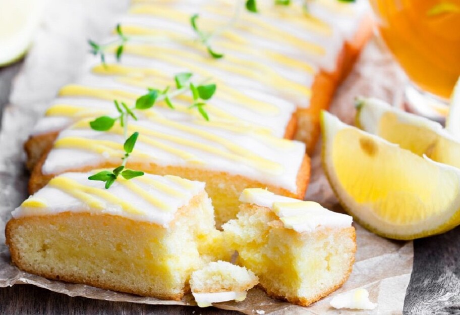 Пирог с лимонами и глазурью - рецепт выпечки - фото 1