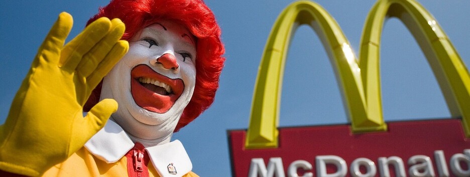 McDonald’s уходит из России окончательно: соцсети отреагировали мемами