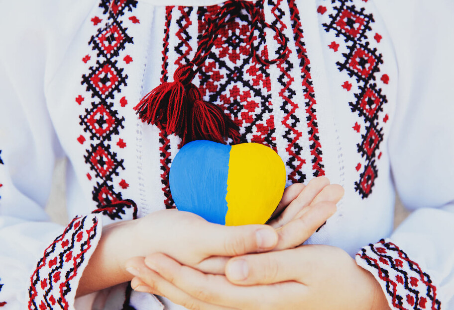 День вышиванки 2022 - история традиционной украинской одежды - фото 1