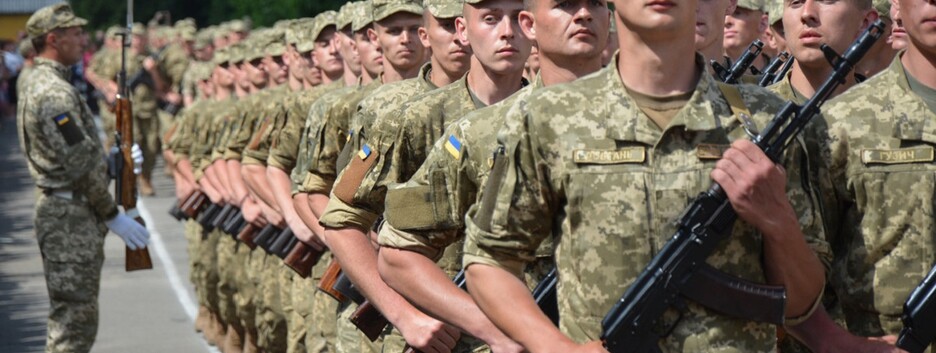 Мобилизацию в Украине продлили до 23 августа: кого могут призвать на войну