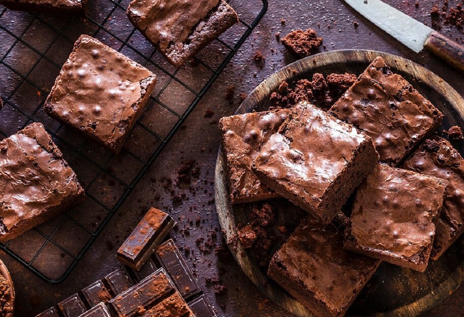 Рецепт брауни - как приготовить влажный шоколадный пирог - фото 1