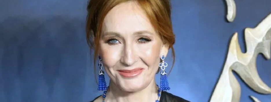 Джоан Роулинг открыла бесплатный доступ к книгам о Гарри Поттере на украинском языке