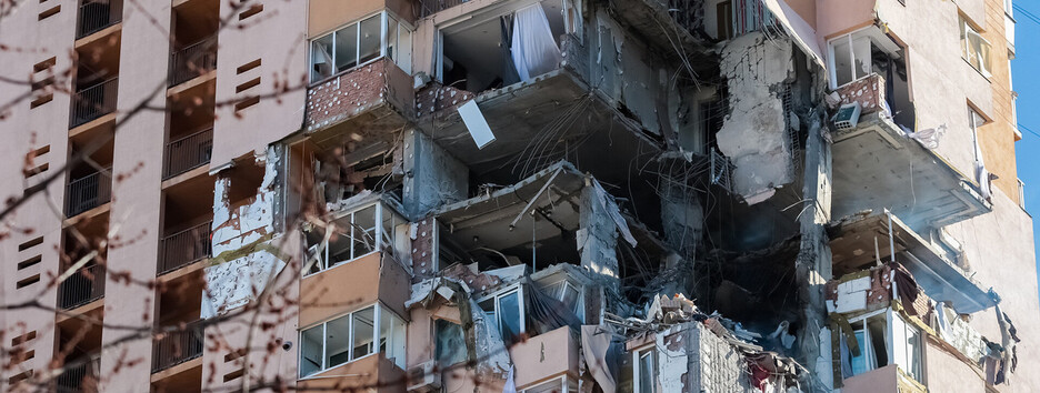 В Киеве начинают восстанавливать поврежденные от рук оккупантов дома: сколько на это выделят  