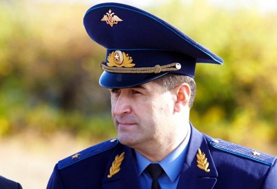 В Украине погиб летчик Канамат Боташев - в России подтвердили гибель генерала - фото 1