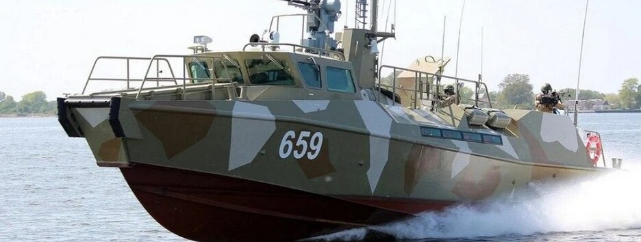 Українські захисники потопили два російські катери в Чорному морі
