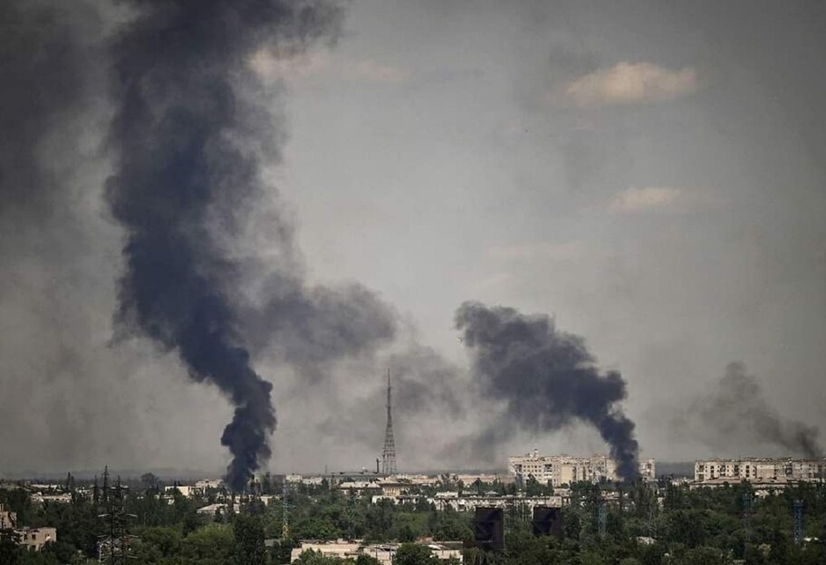 Обстріл Луганської області 8 червня - зруйновано цехи Азота - фото - фото 1